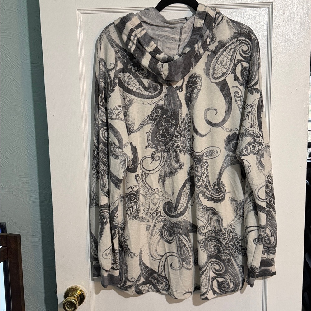 White Birch light weight hoodie - Picture 3 of 3
